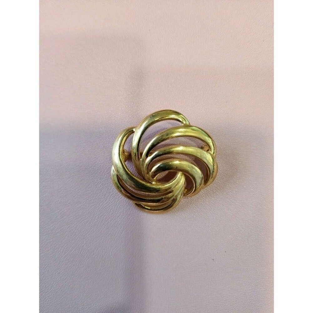 Unique Napier Vintage Gold Swirl Brooch Goldtone Pin Shiney Signed High Polish
